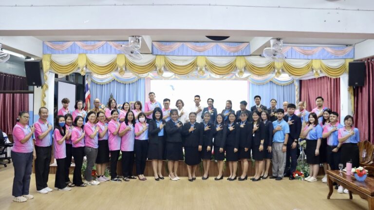 ต้อนรับครูใหม่ นางสาวลลิตา ผดุงฤกษ์